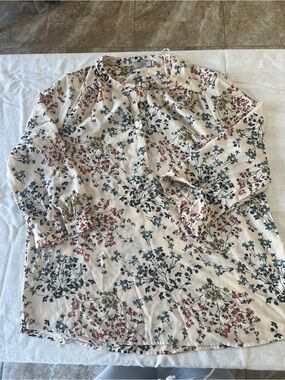 Dalia Cream Floral Button-Down Shirt with Blue and Red Accents